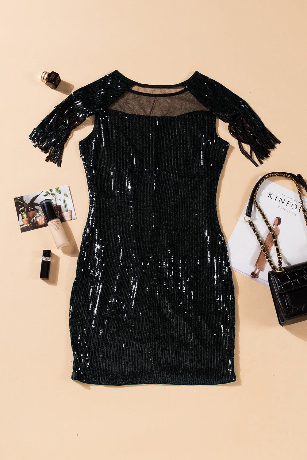 Minivestido ajustado con parche de malla de lentejuelas negro con borla - EBEPEX
